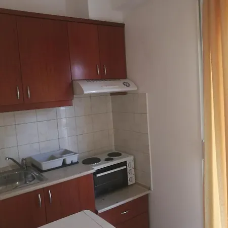 Anna Apartment
