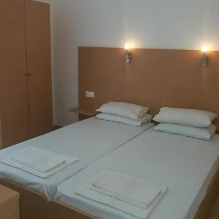 Anna Apartment *