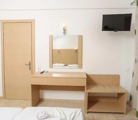 Anna アパート ハニオティス