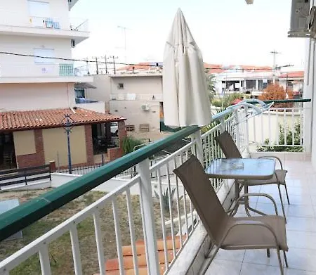 Anna アパート ハニオティス